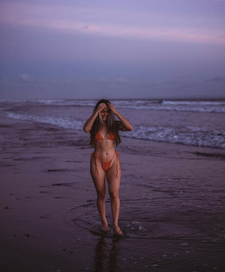 官能的なヨガOnlyFans ポルノグラフィック 写真