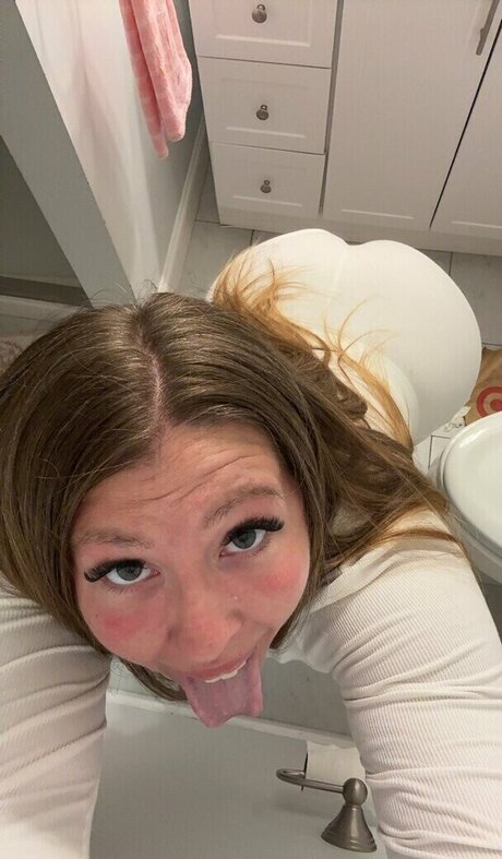 literallymackayla xxx女優 写真