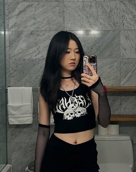 熟女メガネOnlyFans ポルノ 画像