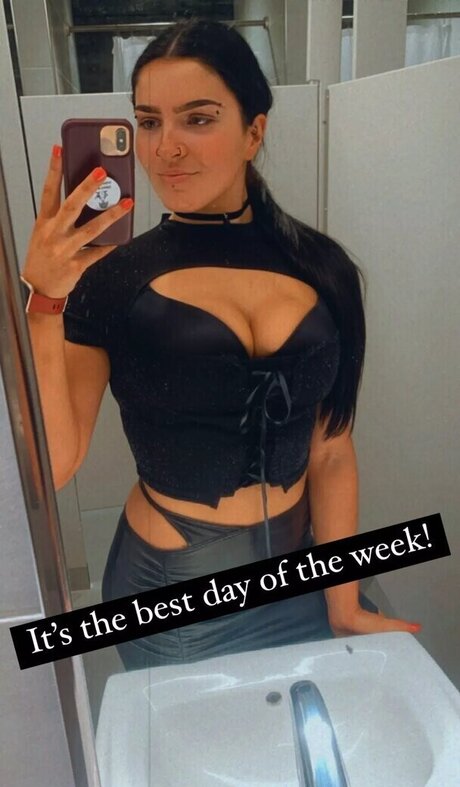 Persia Pirotta ポルノスター 無料 ギャラリー