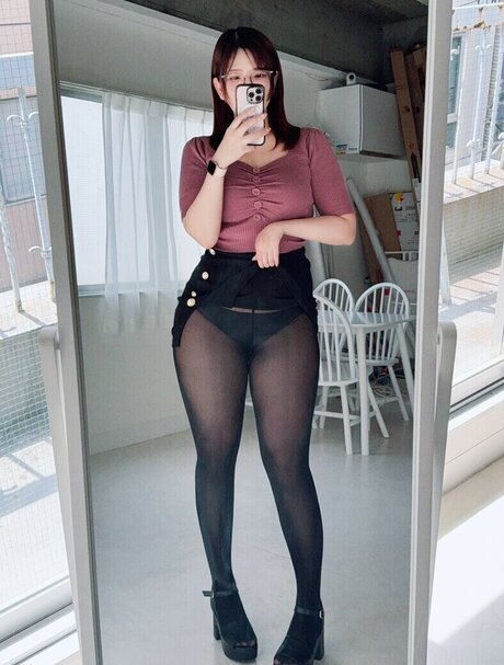 太った足のOnlyFans ホットセクシー 画像