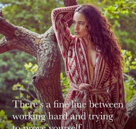 Christina Chong 完璧なスター 写真