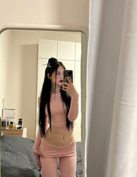 年配の熟女オンリーファンズ ポルノ 写真