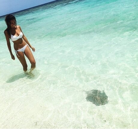 黒いお尻のオンリーファンズ ヌード アーカイブ