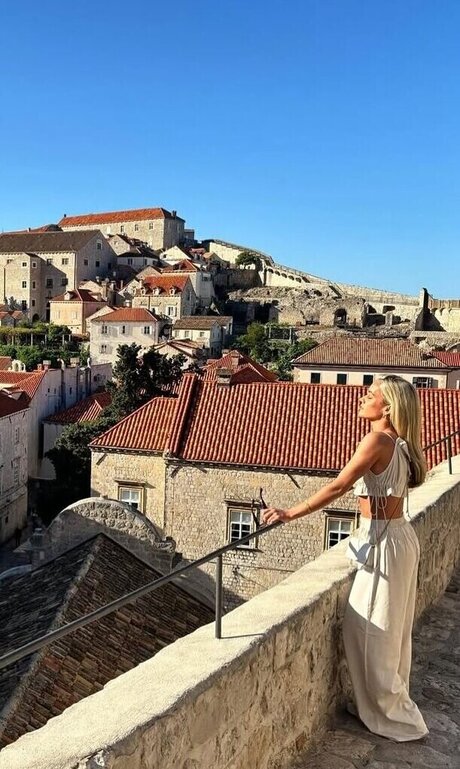 ワークアウト オンリーファンズ えろ ギャラリー