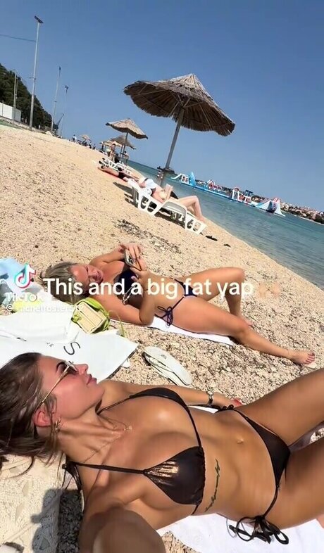 JOIティーンオンリーファンズ ポルノ 写真