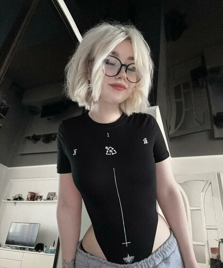 su ga r ik HDスター アーカイブ