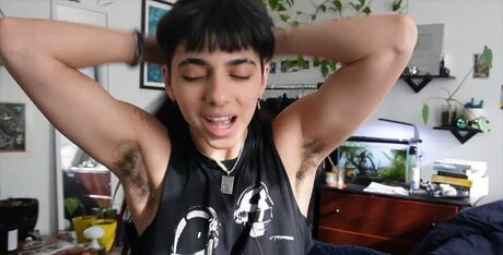 Cascina Caradonna エロティックモデル 画像