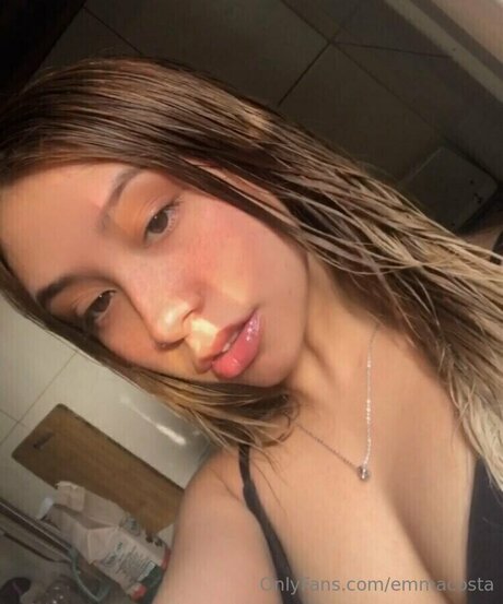 Emma Acosta ヌードモデル 画像