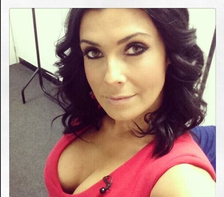 British Celebrities アダルトスター ギャラリー