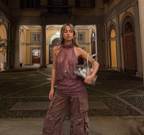 VIPヌードOnlyFans 無料裸 ギャラリー