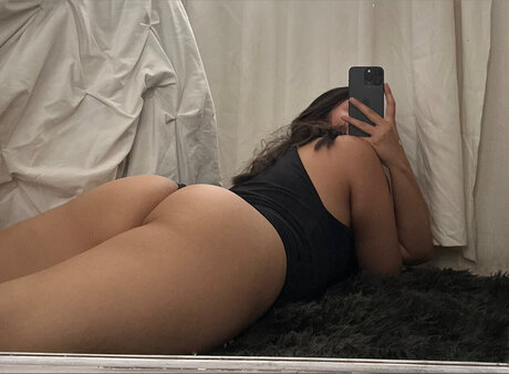 おばあちゃんの熟女OnlyFans セクシー裸 ギャラリー