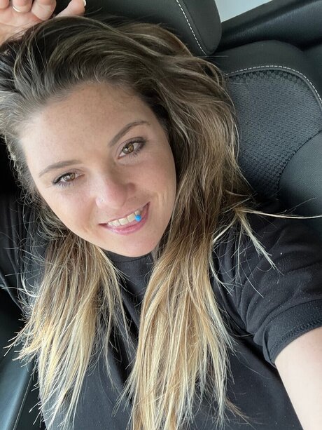 Trinity Marie Love スター xxx 写真