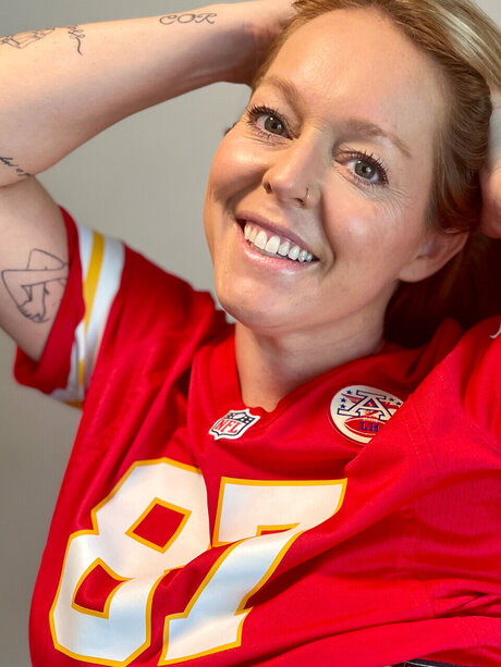 小柄なティーンオンリーファン ホットヌード 写真