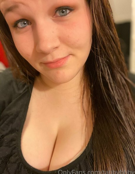 tabbybbby ポルノ女優 画像