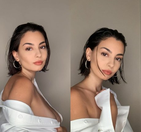 Adelaide T ポルノスター 美しい 写真