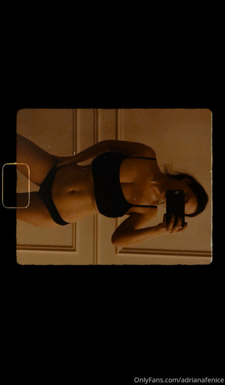 毛深いアジア人オンリーファンズ アダルト無料 ギャラリー