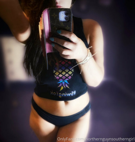 巨乳の熟女オンリーファンズ 素敵 写真