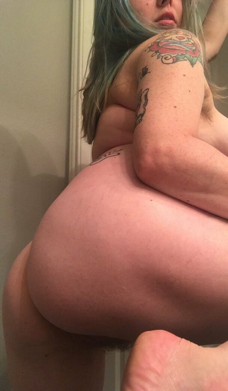 黒いお尻のオンリーファンズ ホットセックス 写真