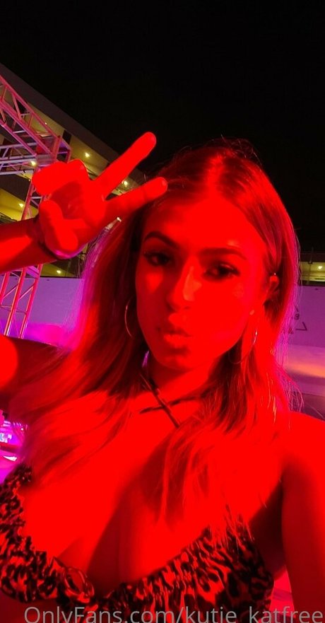 アナルファックOnlyFans ベスト 画像