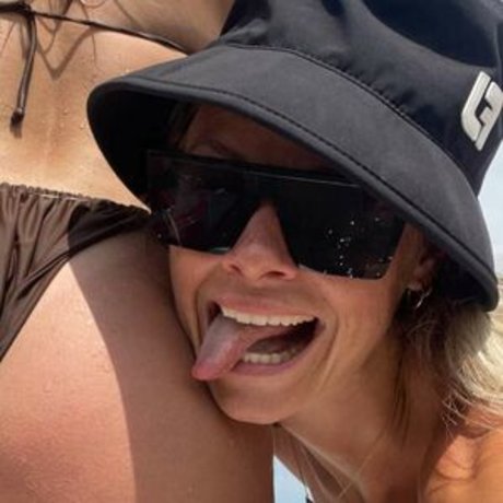 アマチュアヌードオンリーファンズ 無料エロ 画像