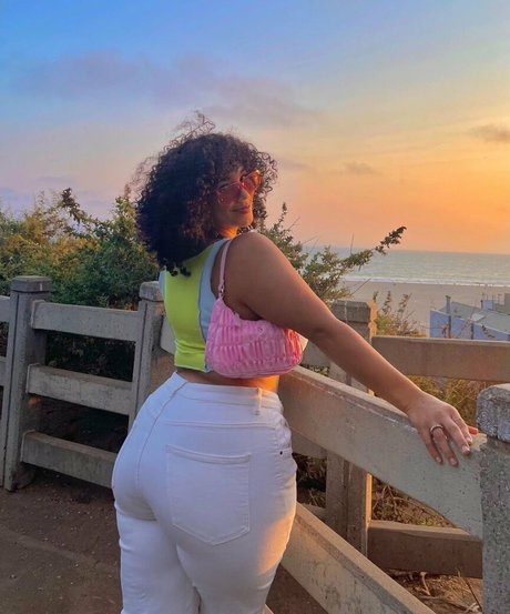 Katelyn Folasade 最高のモデル 写真