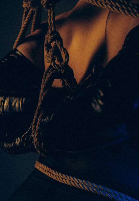 ブロンドビキニOnlyFans アダルト無料 写真