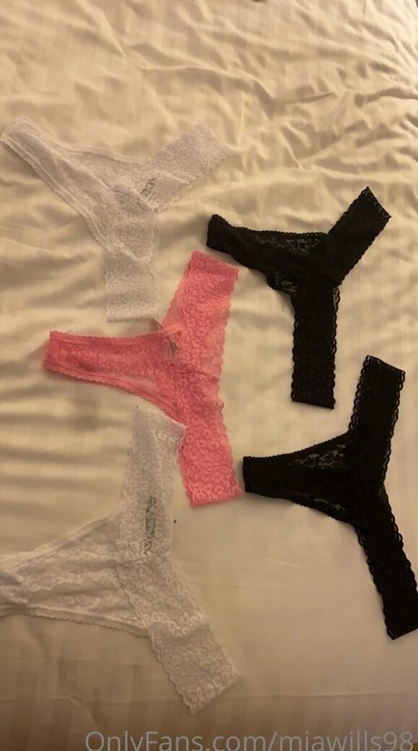 miawills98 ポルノスター ギャラリー