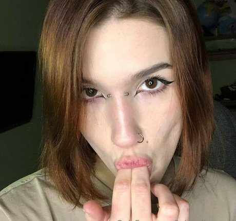 女装オンリーファン 無料 ギャラリー