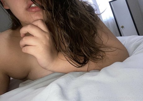 大きな黒い猫OnlyFans 無料セクシー 写真