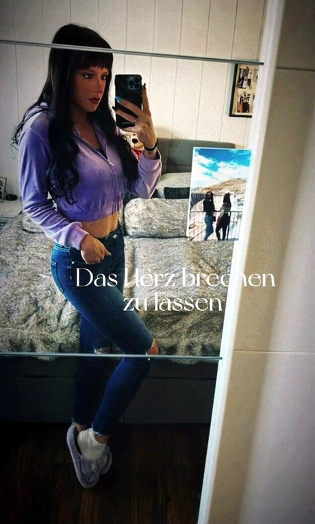 gelliii93_ 限定モデル 写真