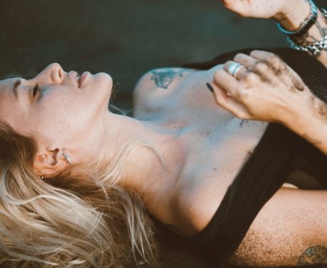 Daria Perel ホット女優 写真