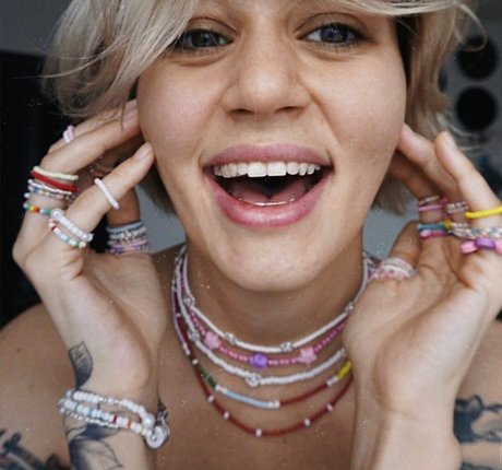 Daria Perel ホットなモデル 画像