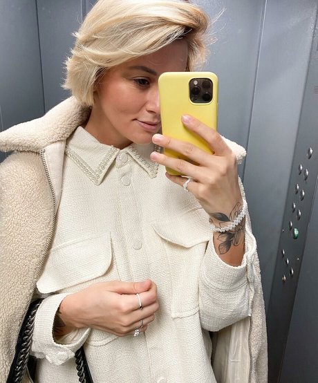 Daria Perel ポルノ女優 写真