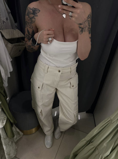 Daria Perel ポルノスター ヌード ギャラリー