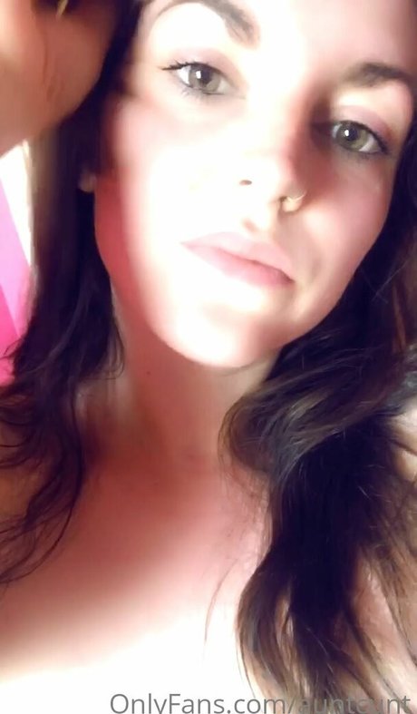 赤毛の太めOnlyFans 無料xxx 画像