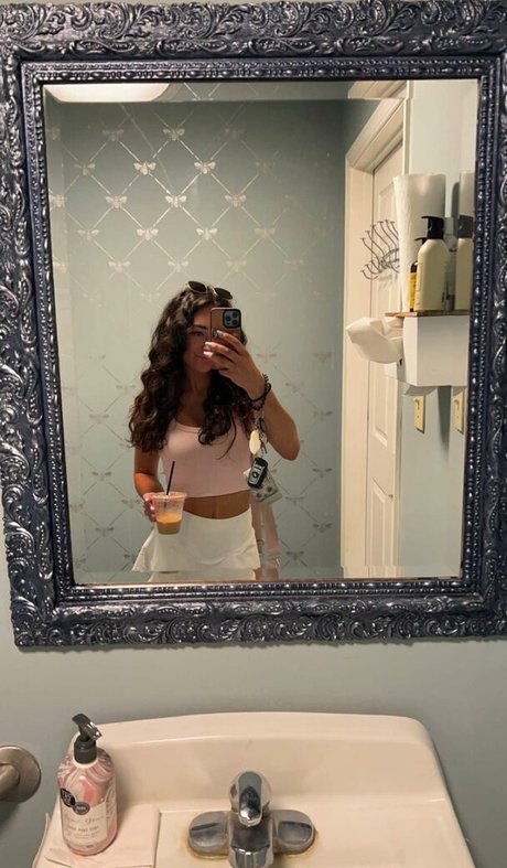 Elena Arenas セックスモデル 写真