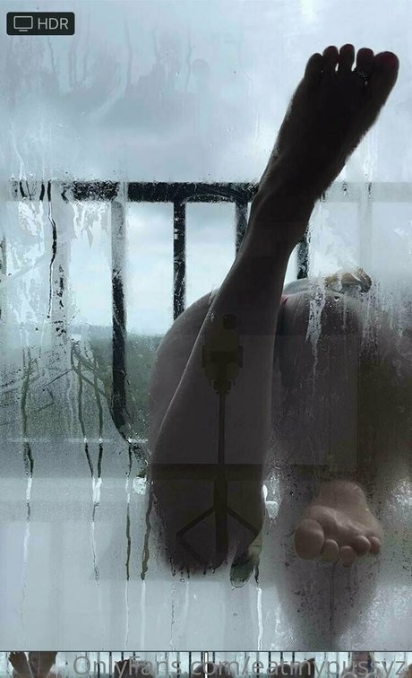 18歳のオンリーファンズ ホットセックス 写真