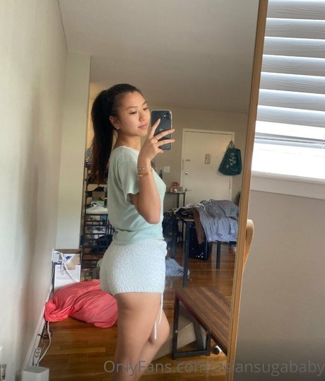 asiansugababy ポルノ女優 画像