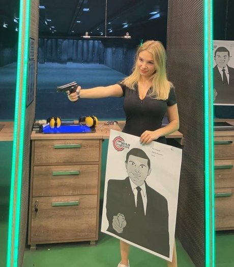 Esvittie ヌードモデル 画像