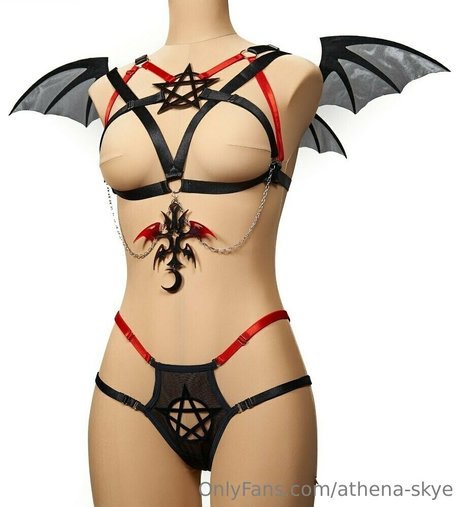 athena skye xxxスター 写真