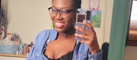 Stoic Blackberry ヌードのポルノスター 画像