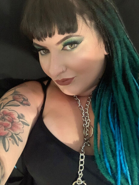 ラバーオンリーファン ホットセックス 画像