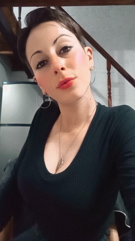 Caruu24 可愛いモデル 画像