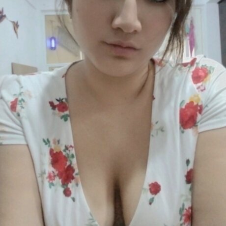 Oxytocin24 xxx女優 写真