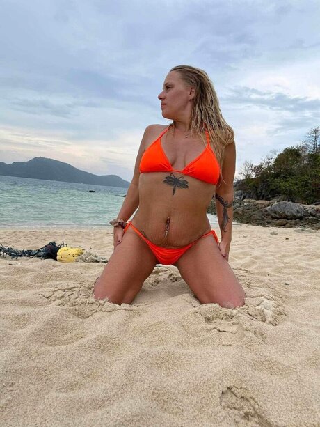 ゲイランジェリーOnlyFans 無料セクシー アーカイブ