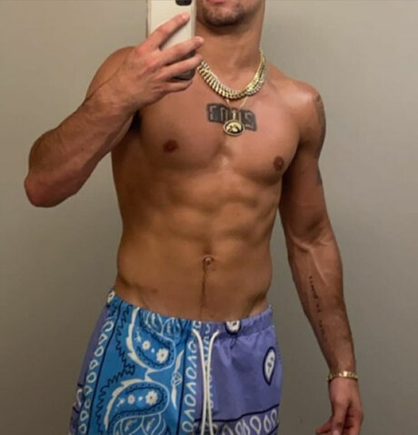 Vinny Vinito 高品質のポルノスター 写真