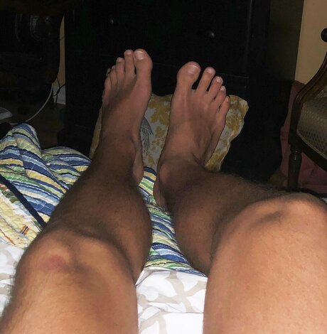 Giant Mac スター 裸 画像