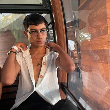 Julio Chaidez 美しい女優 ギャラリー