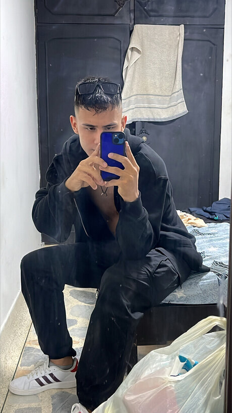 Sebastian medina ポルノモデル 写真